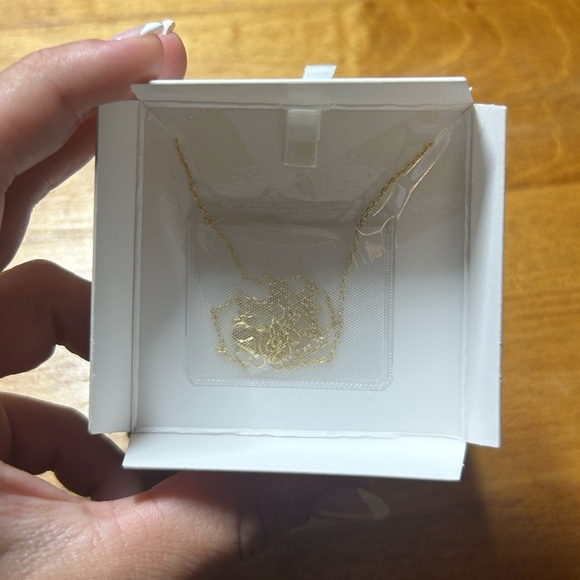 Argento Vivo Sterling Silver Letter M Pendant Necklace - Picture 3 of 5